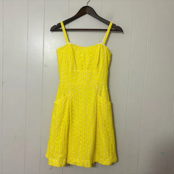 Lilly Pulitzer Blossom Eyelet Dress Pineapple Juice Yellow Sundress Size 0 - Image 3