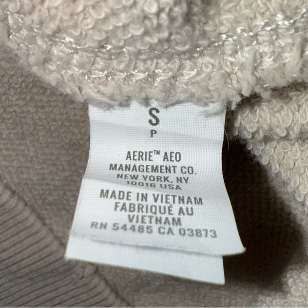 Aerie Party Animal Tan Sunset Safari Giraffe Crewneck Sweatshirt - Image 6