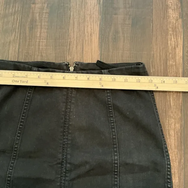 Free People Modern Femme Denim Mini Skirt Black High Waisted Zip Back Size 26 - Image 2