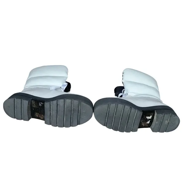 Stuart Weitzman‎ White Leather Platform Lug Sole Gorpcore Boot, 6.5 - Image 6
