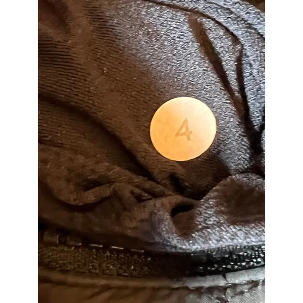 Lululemon‎ Fleecy Keen Quilted Fleece Hooded Jacket Black Womens Size 4 FLAW** - Image 8