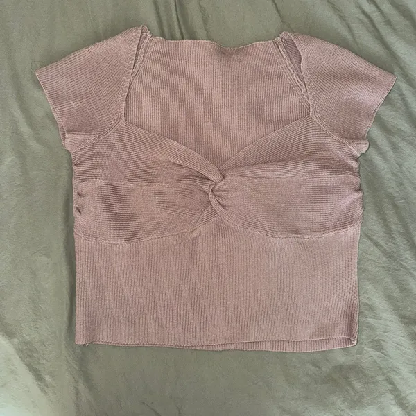 Amazon Women's Knit Crop Top Short Sleeve Twist Front - Image 3