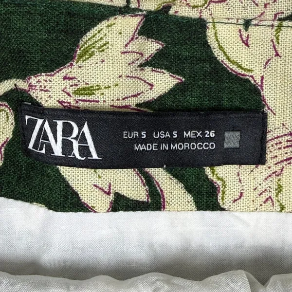 Zara Green Floral‎ Ruched Mini Skirt Tiered Ruffle Hem Linen Blend Size S - Image 2