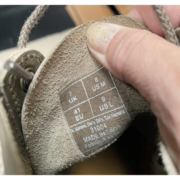 Dr. Martens Taupe Combat Boots 1460 Pascal Leather 8 Eye Women's US‎ 10 UK8 READ - Image 12