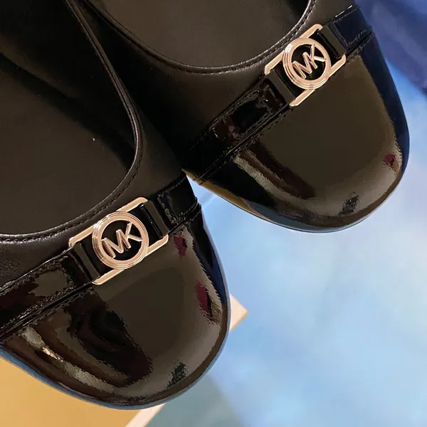 NWT Michael Kors
Women's Mandy Ballet Flats - Image 8