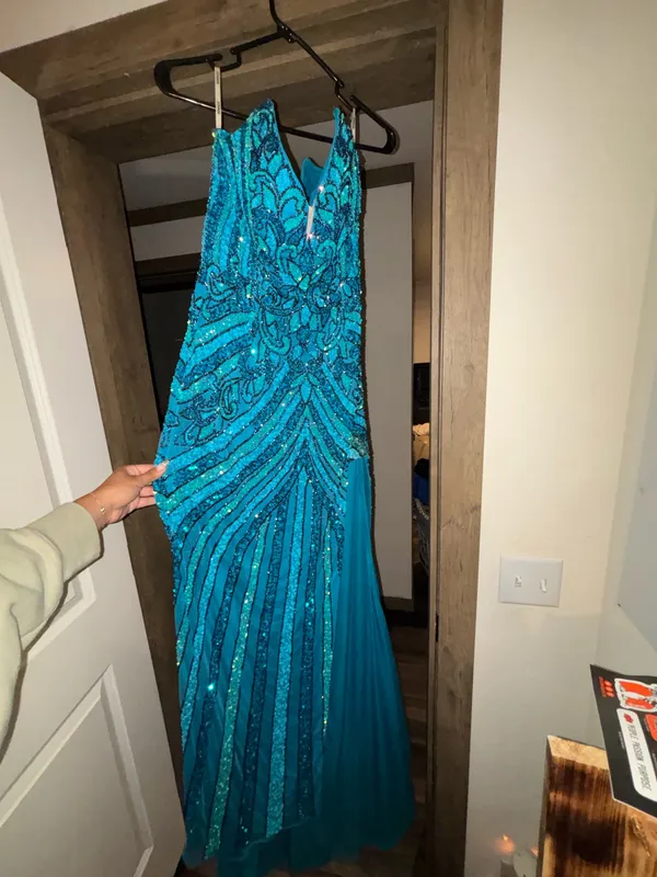 Jovani Prom Dress Blue size - Image 3