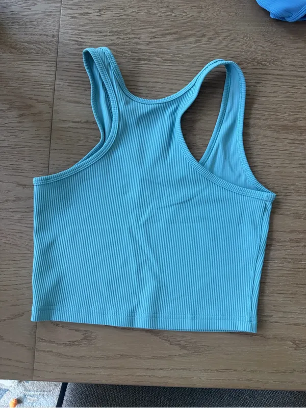 Lululemon Power Pivot Training Tank Top - Image 4