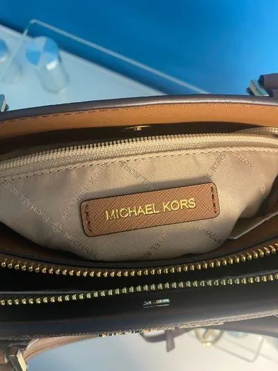 Michael Kors Tote Handbag - Image 8
