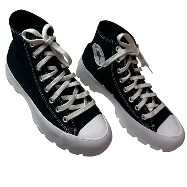 Converse Platform comfort with classic style. Carefully Chosen ❤️ Size: Women’s 8.5 - Image 6