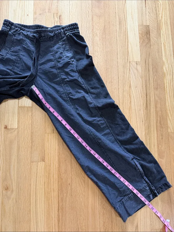 Daily Practice Anthropologie Gray Black Barrel Leg Pull on Pants Sz S - Image 4