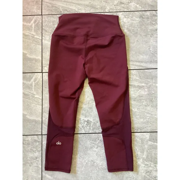 Alo Yoga Burgundy High Waist Mesh Panel Crop Leggings W5475R Size Small - Image 3