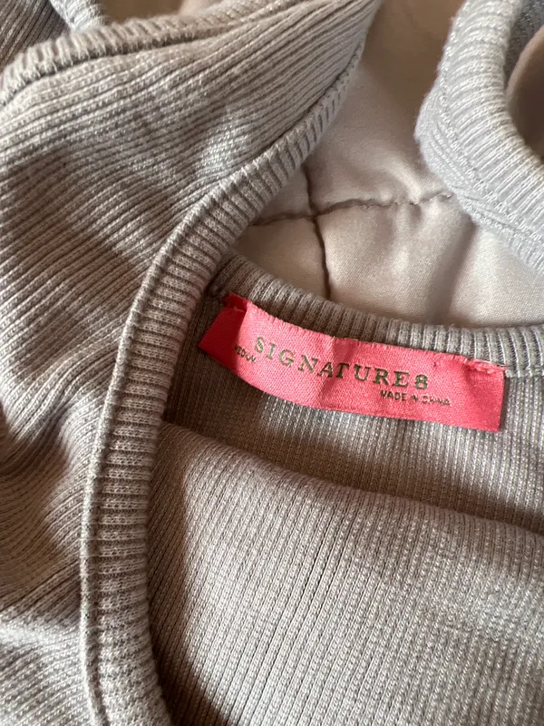 Pitaya gray bustier crop top - Image 3