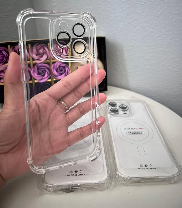 Iphone 16 pro max Clear Case Acrylic New - Image 3