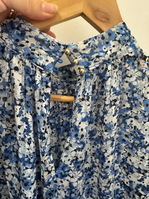 H&M women’s blouse size L - Image 7