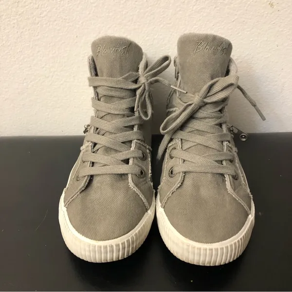 Blowfish Womens size 8 Malibu Hi Top Sneakers Gray Zip Boho Shoes Boho - Image 2