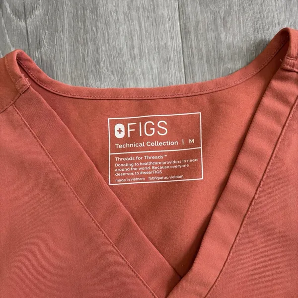 Figs Scrub Top Shirt Women's Medium Technical Collection Style Catarina FW1000N - Image 3