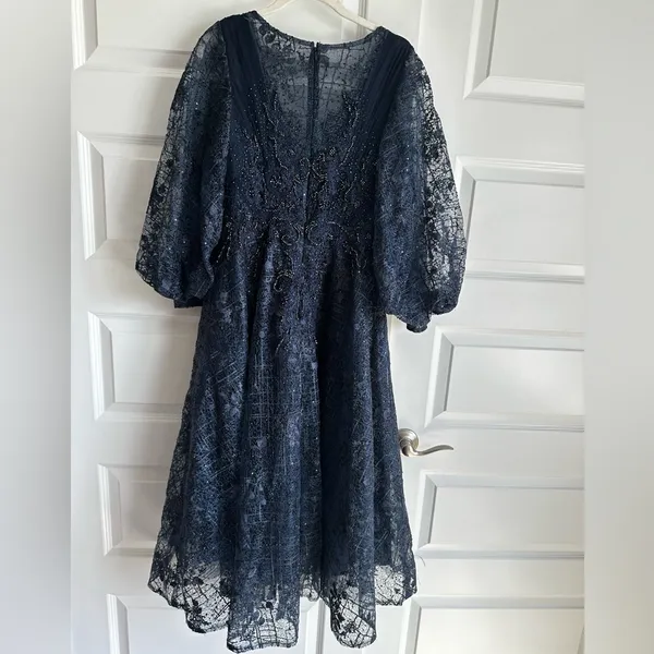 Mac Duggal 20391‎ Embellished Plunge Neck Bishop Sleeve Dress Sz 4 Midnight - Image 8