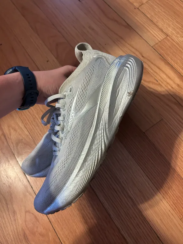 Brooks Running Shoes 10 - Image 5