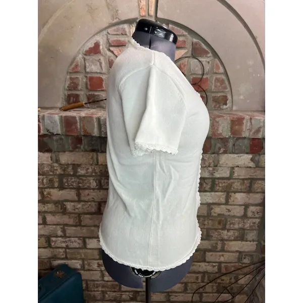 cardigan sweater white v neck scalloped trim - Image 6