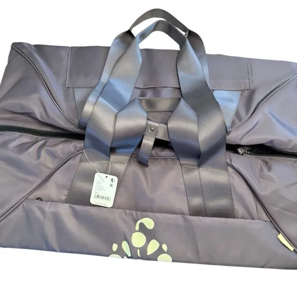 FP Movement x Vooray Studio Duffel Bag NWT Gunmetal Grey - Image 5