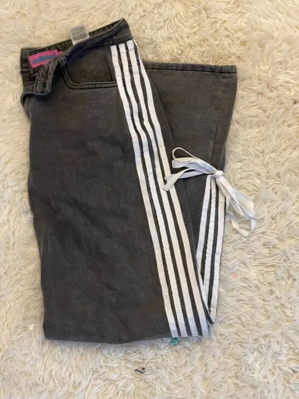 Edikted Jeans Low-Rise - Image 2
