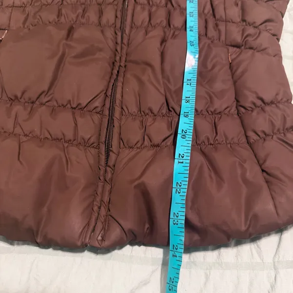 THRE3 Clothing Co. Chocolate Brown Quilted Puffer Vest Size L - Image 8