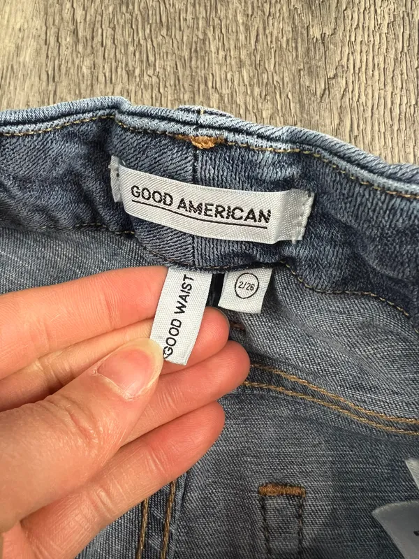 Good American Distressed Jeans - Image 8