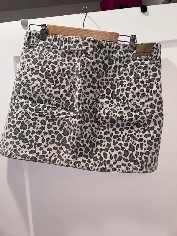 American Eagle Corduroy Mini Skirt - Image 3