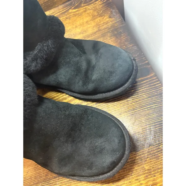 UGG‎ Black Boots Size 6 - Image 6