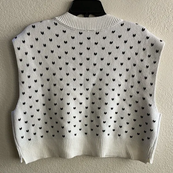 Free People Easy Street Heart Pattern V Neck Cropped Knit Sweater Vest White M - Image 6