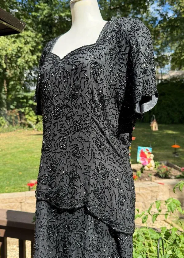 VTG 90s Black Tie Black 100% Silk Sequin Beaded Dress size 14 Shoulder Pad - Image 3