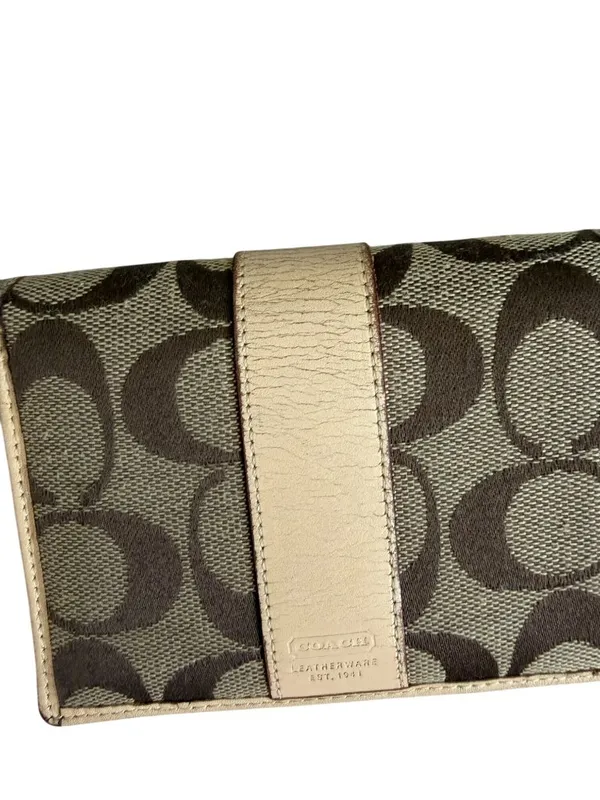 COACH Vintage Beige Logo Snap Wallet Womens - Image 8