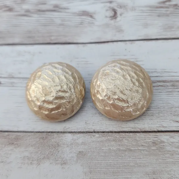 Vintage Clip On Earrings Light Golden Tone Large Chunky Statement 1 & 3/8" - Image 2