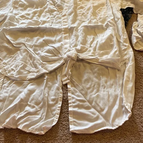 Abercrombie white blouse L‎ - Image 5
