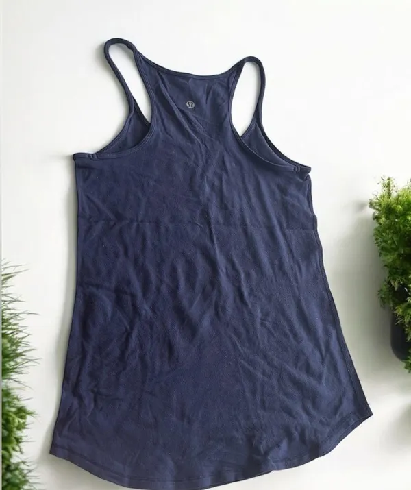 Lululemon Athletica Fitted Blue Tank Top - Image 2