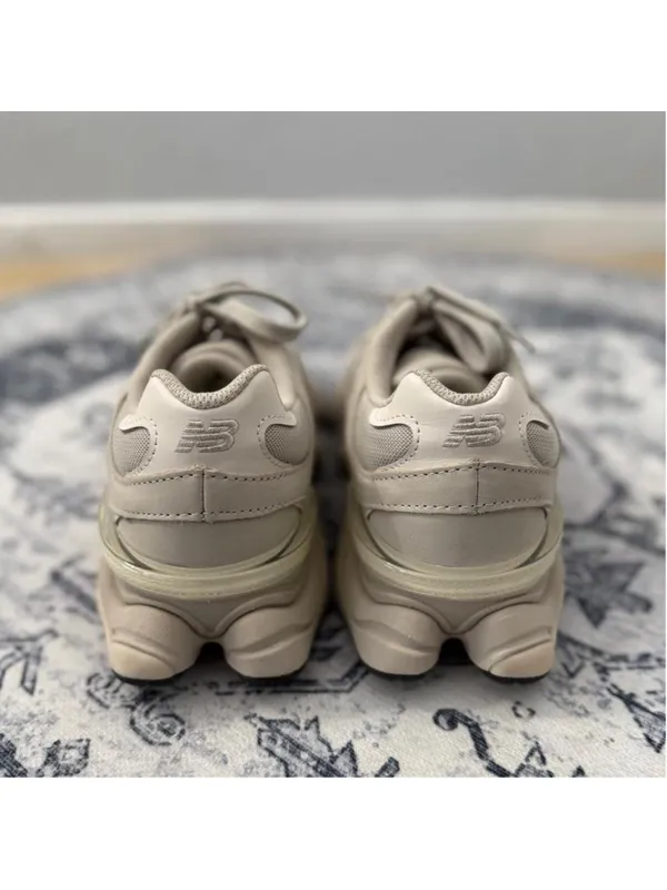 New Balance 9060 cream & white sneakers - US 9 - Image 5