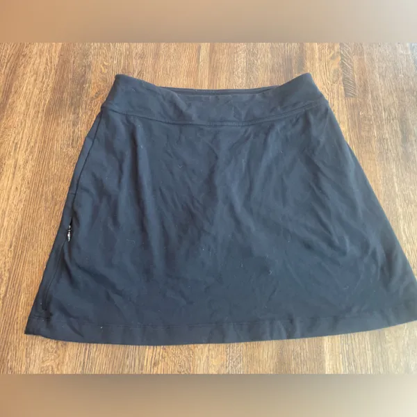 Athleta Black Skort - Size Small - Image 3