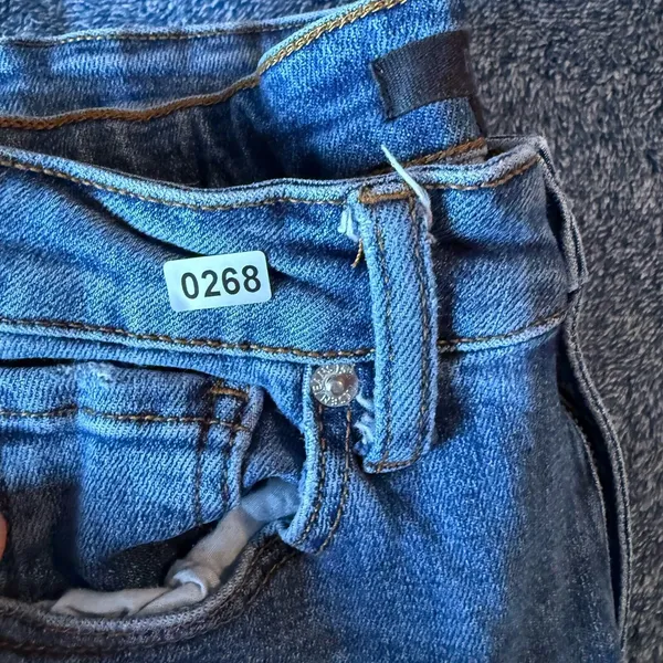 Risen Jeans Womens 27 (Sz 5) Blue Straight Leg Frayed Hem Crop RDP1207 Exc. Cond - Image 12