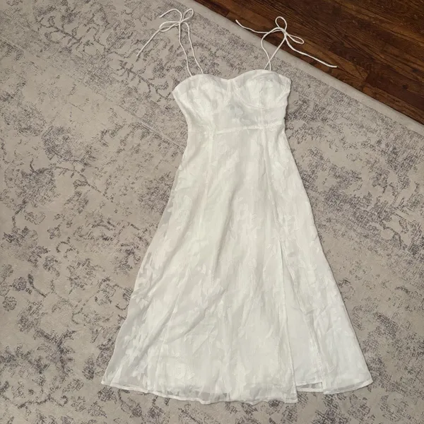 Lulus Loveliest Looks White Floral Jacquard Tie-Strap Midi Dress Medium Bridal - Image 4