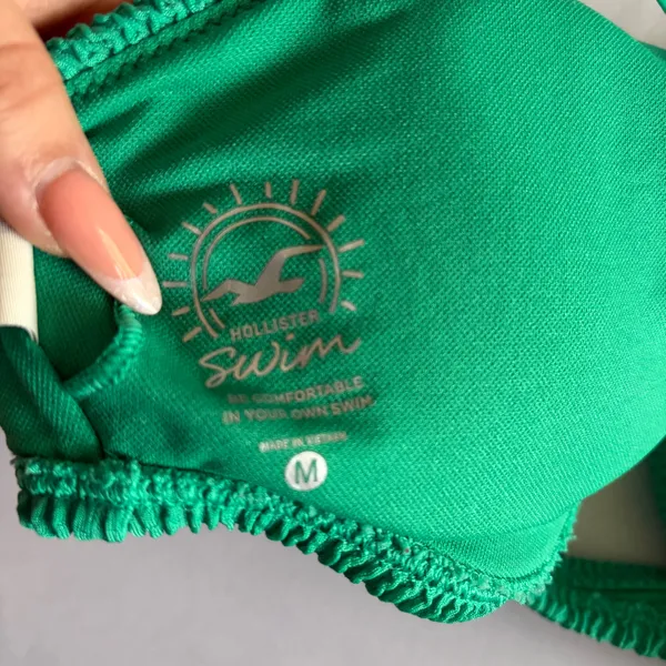Hollister green bikini top - Image 3