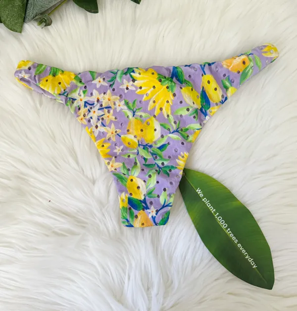 Farm Rio Floral Low-Rise Bikini Bottoms, Size XS - Image 6