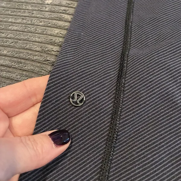 Lululemon athletica Navy Blue Striped Mid OR High Rise Jogger Yoga Pant See Pics - Image 10