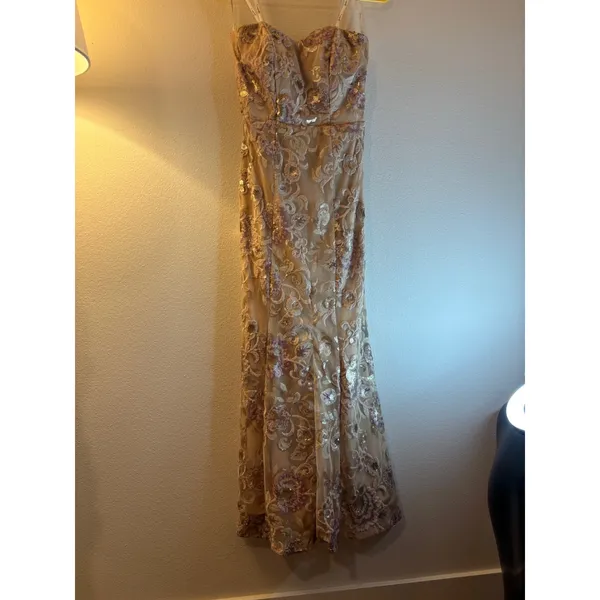Speechless Sequin Floral Embroidery Prom Gown Nude‎ Lavender Gold Size 3 - Image 3