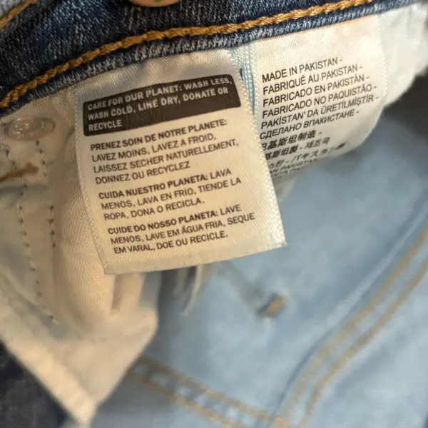 Levi’s Classic Straight Jeans - Image 5