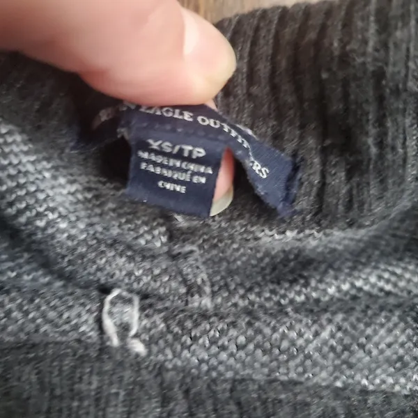 Sweater joggers by American Eagle size xs super cute and stylish . Not b… - Image 5