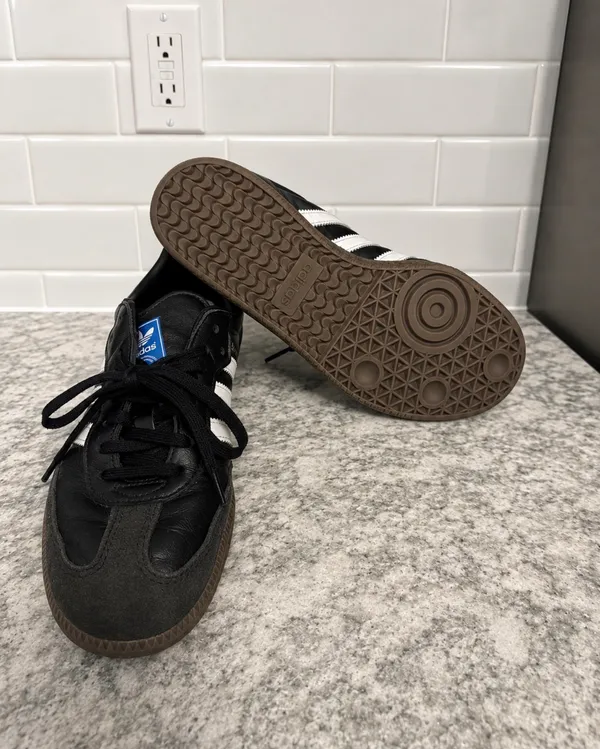 Adidas Samba Black OG Shoes 4.5 - Image 3