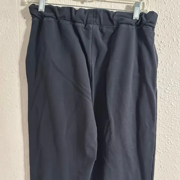 Basic Editions Black Sweatpants with Elastic Waistband - Image 4