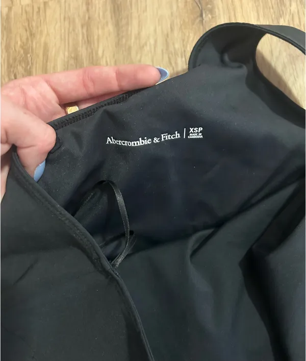 Abercrombie Athletic Dress - Image 3
