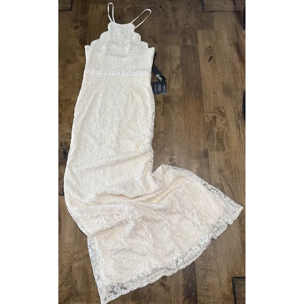 NWT‎ Lulus Bridal Zenith ivory cream Lace Halter Neck Formal Maxi Dress size S - Image 2