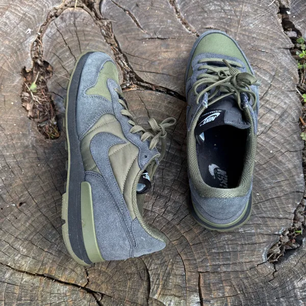 Nike Internationalist Olive Green & Grey mens Sneakers Size 8 - Image 5